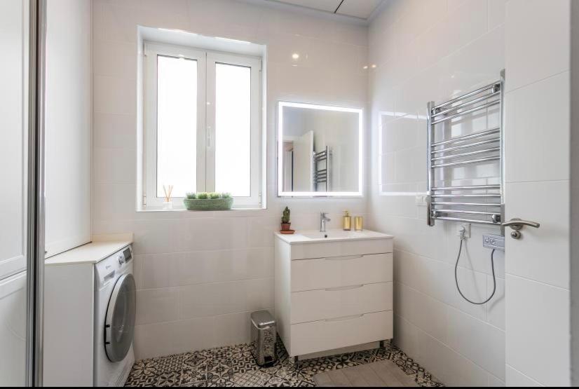 Lovely Barrio Apartment Alicante Eksteriør billede